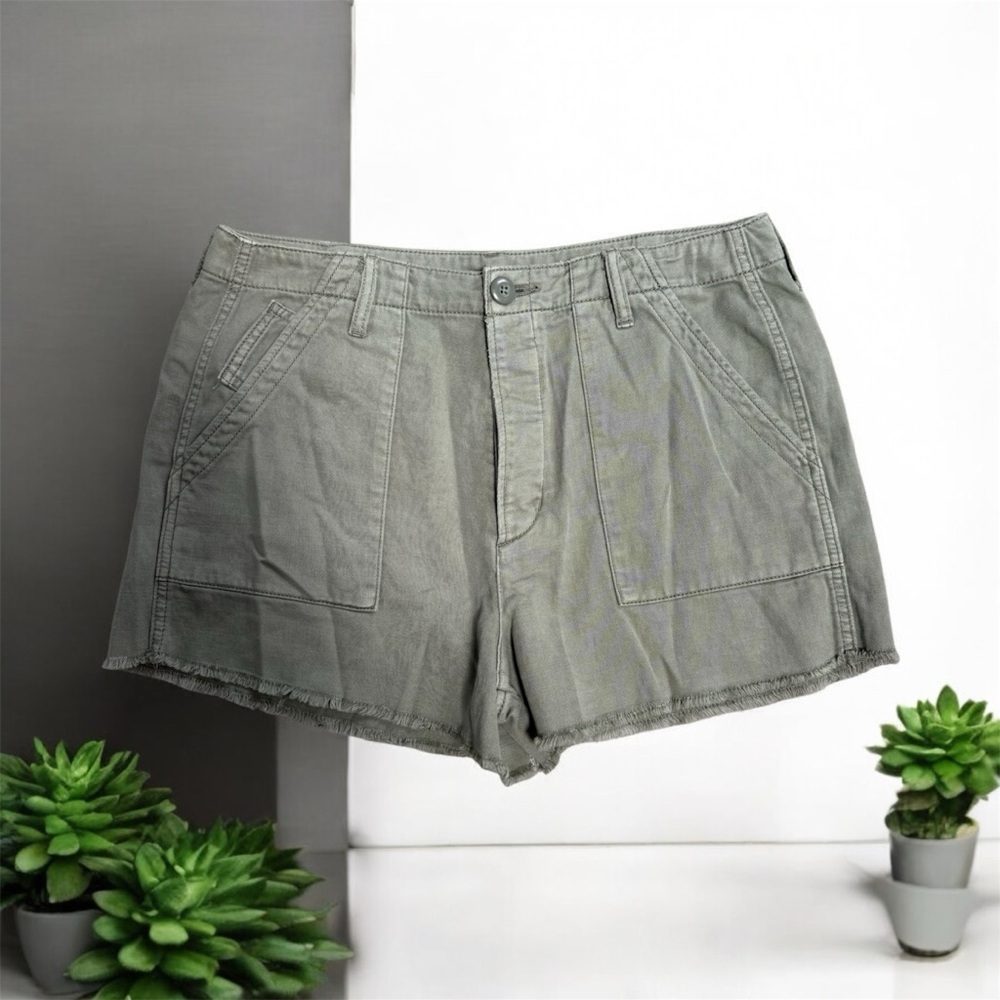 American Eagle Green Frayed Hem Shorts Size 12